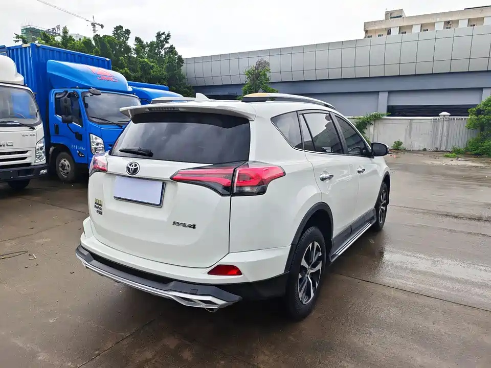 Toyota RAV4 Rongfang