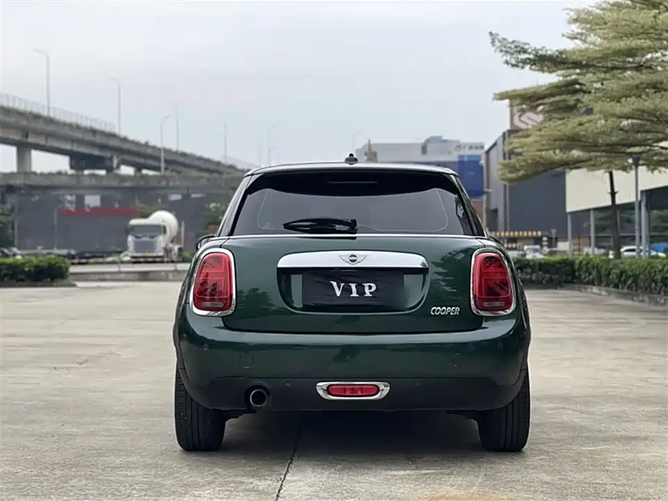 MINI MINI