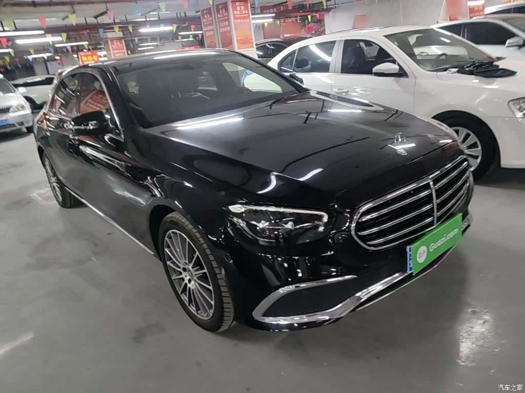 Mercedes-Benz E-Class, 2023 4