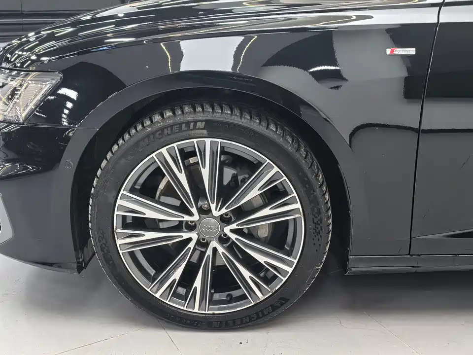 Audi A6L Audi A6L