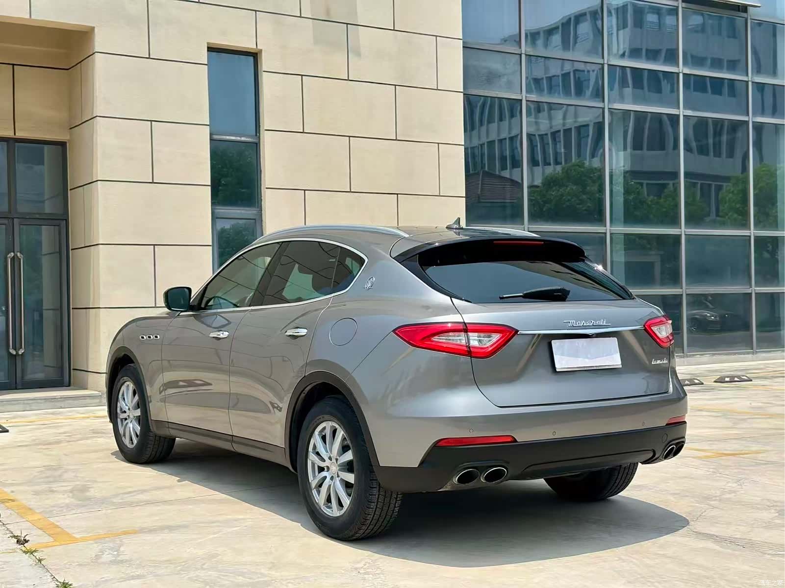 Maserati Levante, 2016 18