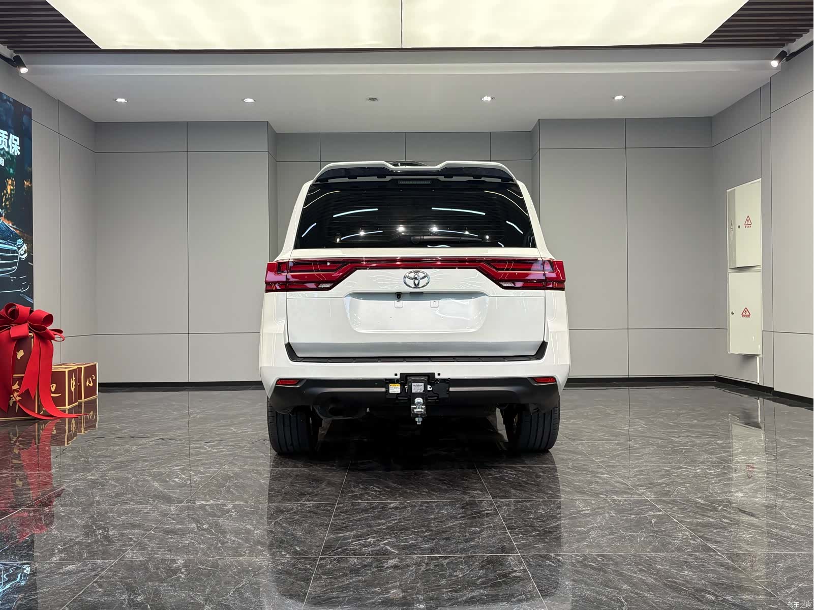 Toyota Land Cruiser, 2024 8