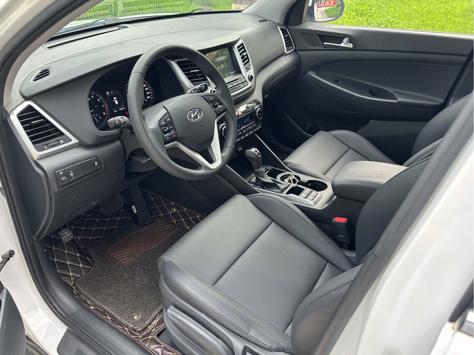 Hyundai Tucson, 2016 10