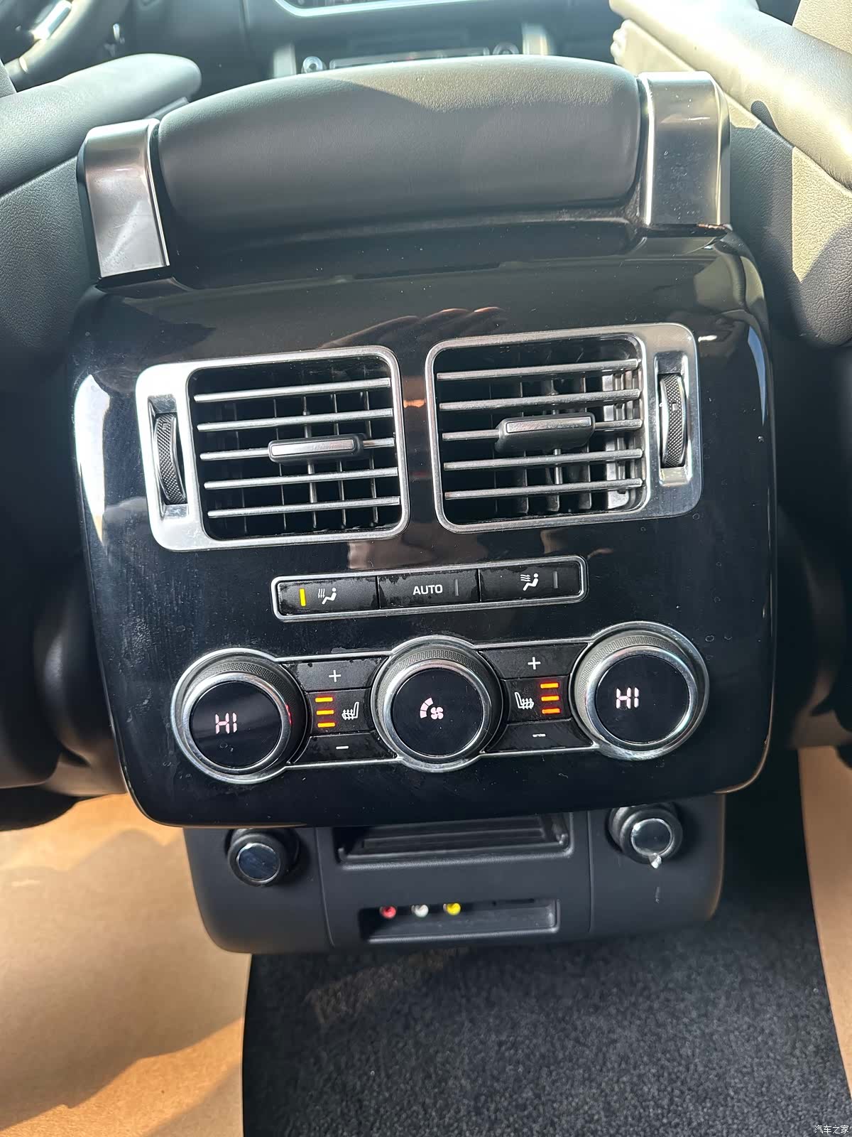 Land Rover Range Rover, 2020 12