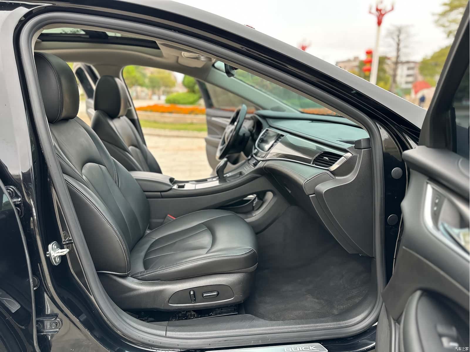 Buick LaCrosse, 2021 12
