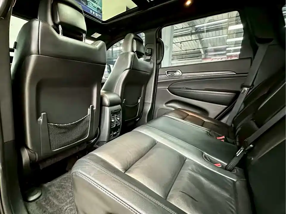 Jeep Grand Cherokee Jeep Grand Cherokee