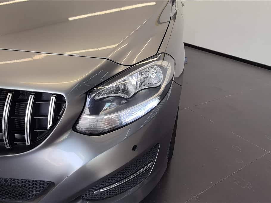 Mercedes-Benz Class B