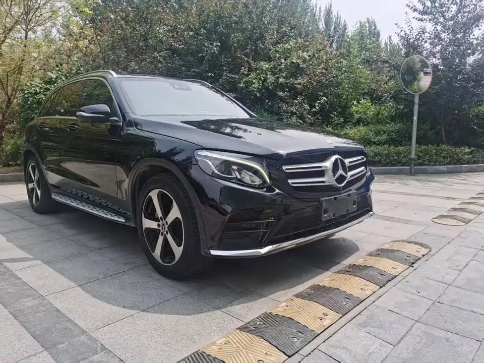 Mercedes-Benz GLC Mercedes-Benz GLC