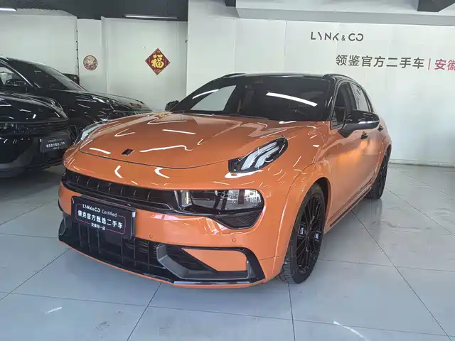Lynk & Co 02 Hatchback 2022 — купить из Китая под заказ