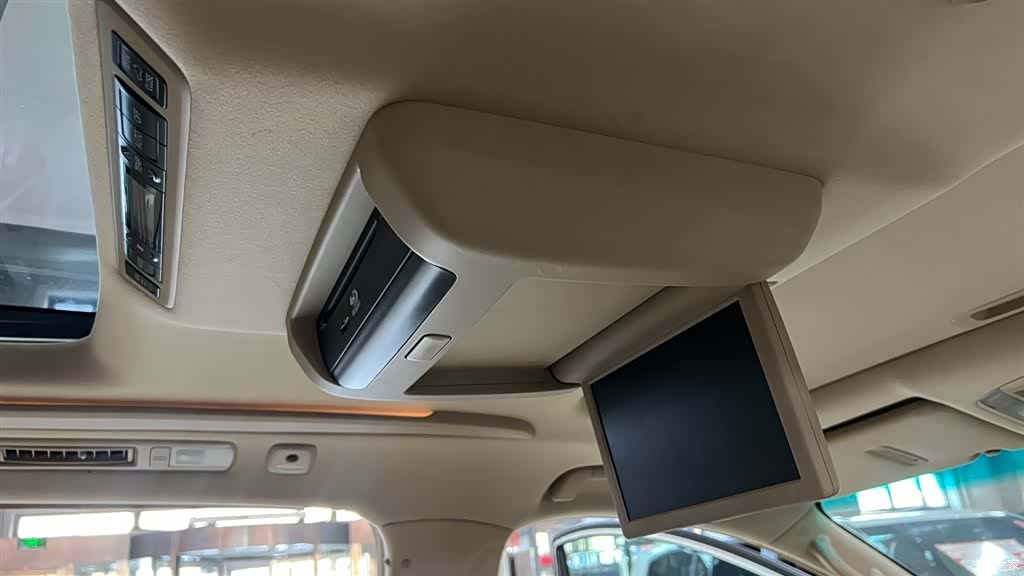 Toyota Alphard, 2016 15