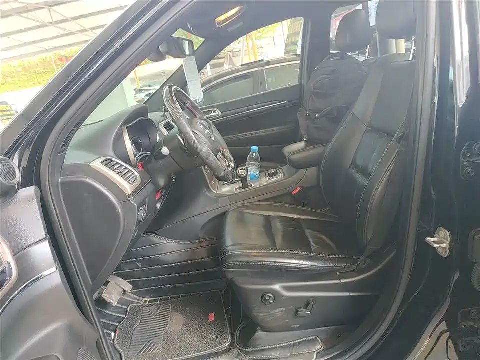 Jeep Grand Cherokee Jeep Grand Cherokee
