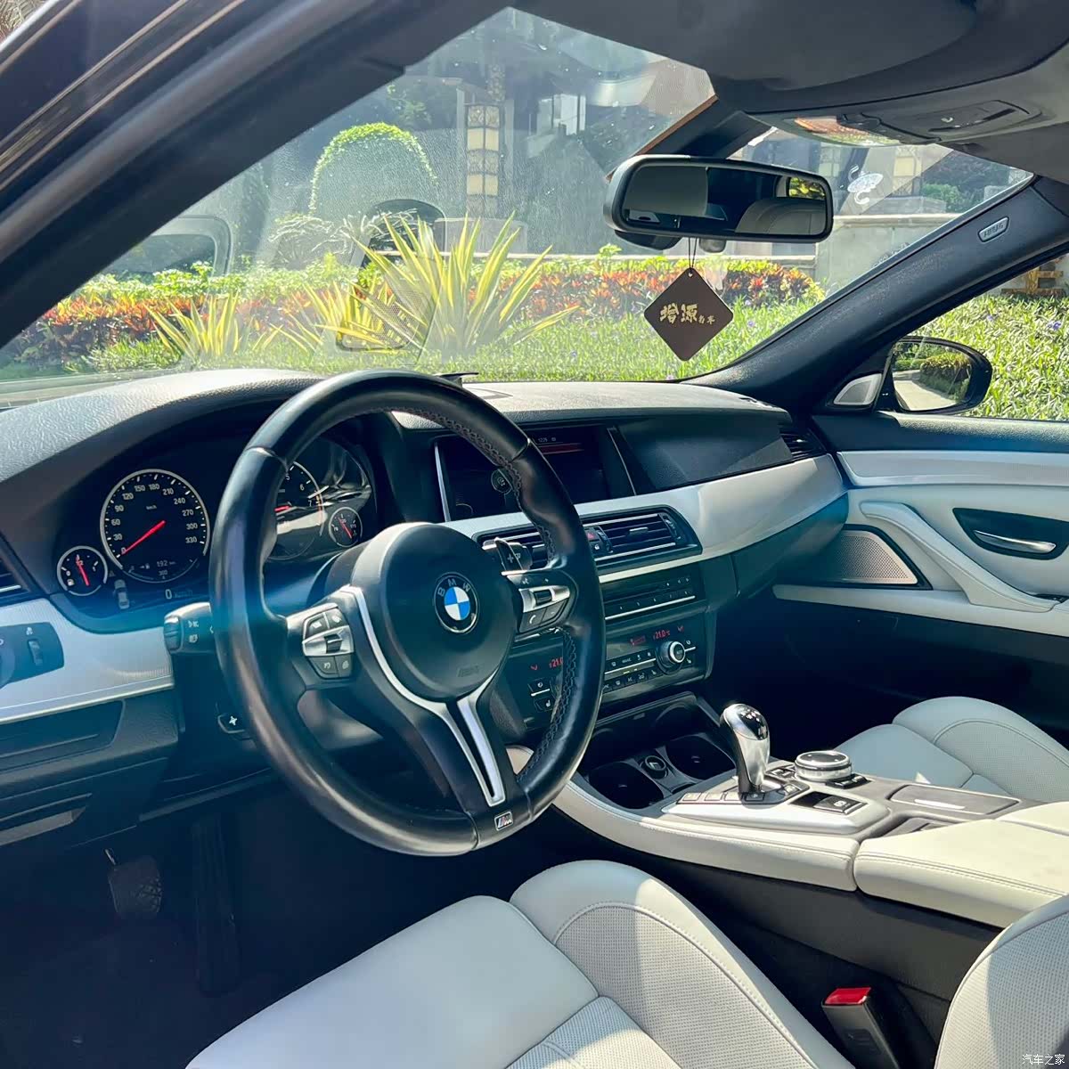 BMW M5, 2014 6
