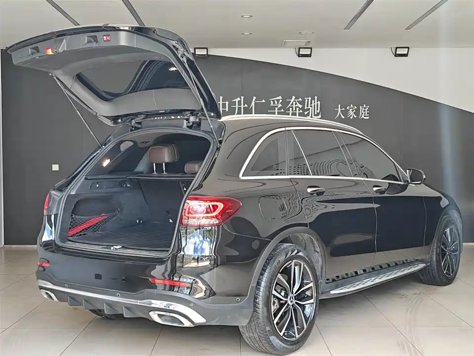 Mercedes-Benz GLC Mercedes-Benz GLC