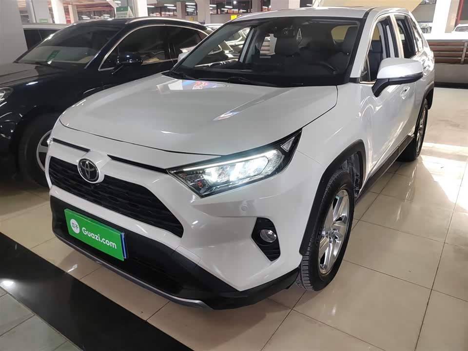 Toyota RAV4 Rongfang