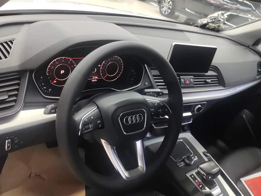 Audi Q5L