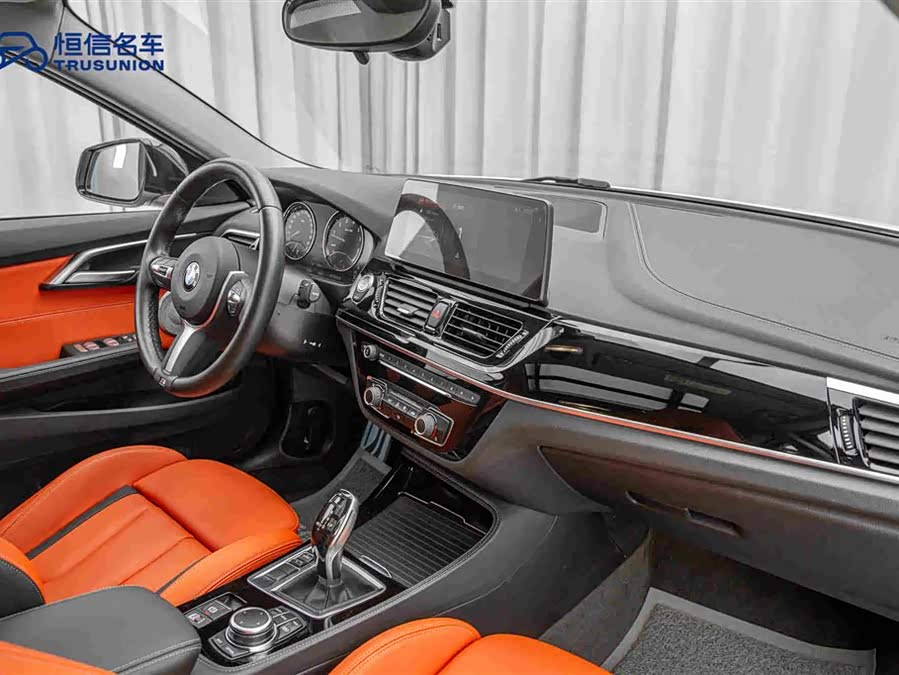 BMW 1 Series 2022, фото 14