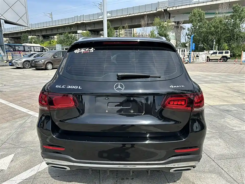 Mercedes-Benz GLC Mercedes-Benz GLC