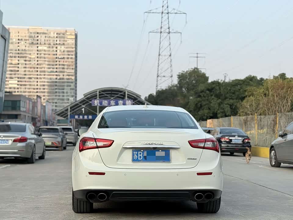 Maserati Ghibli