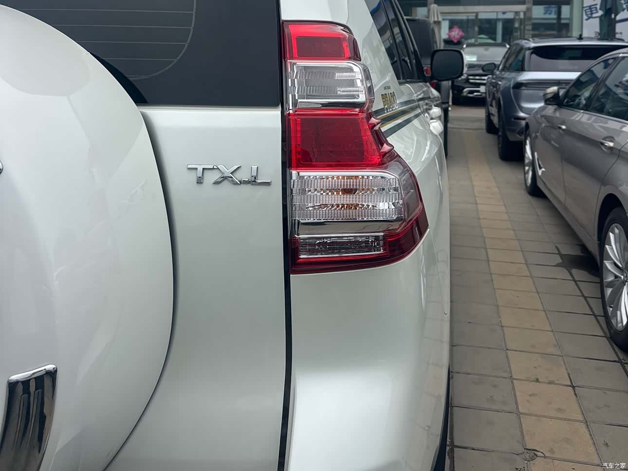 Toyota Prado, 2015 4