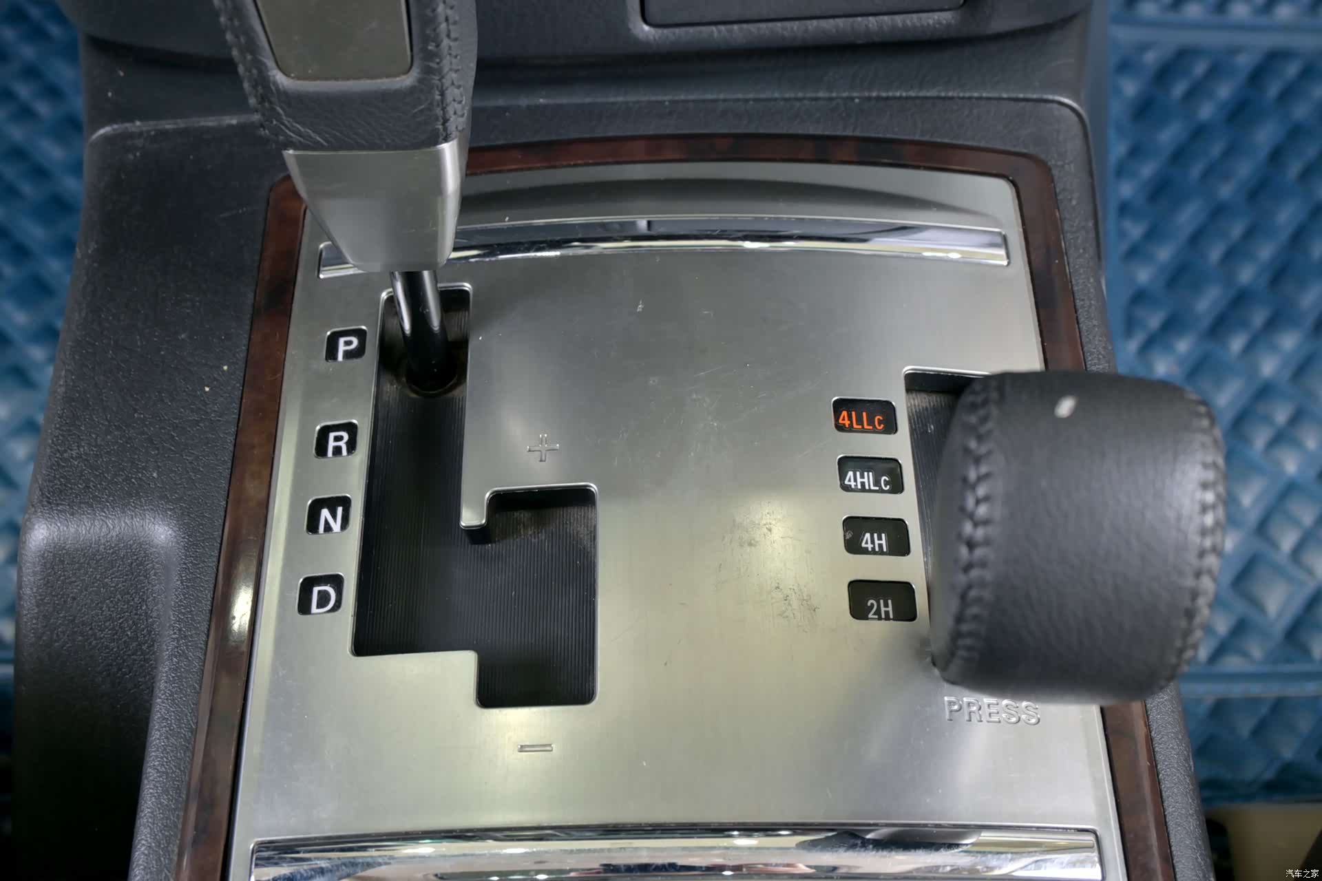 Mitsubishi Pajero, 2019 17