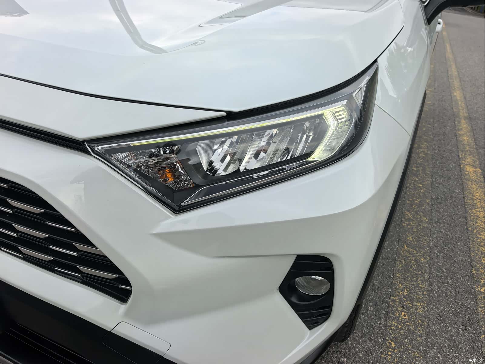 Toyota RAV4, 2021 11
