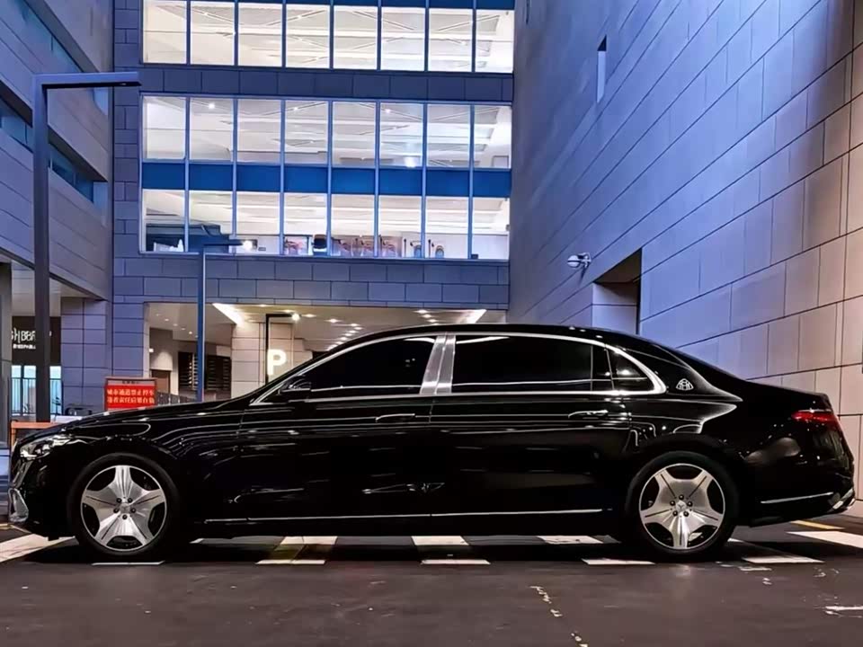 Mercedes-Benz Maybach S-class