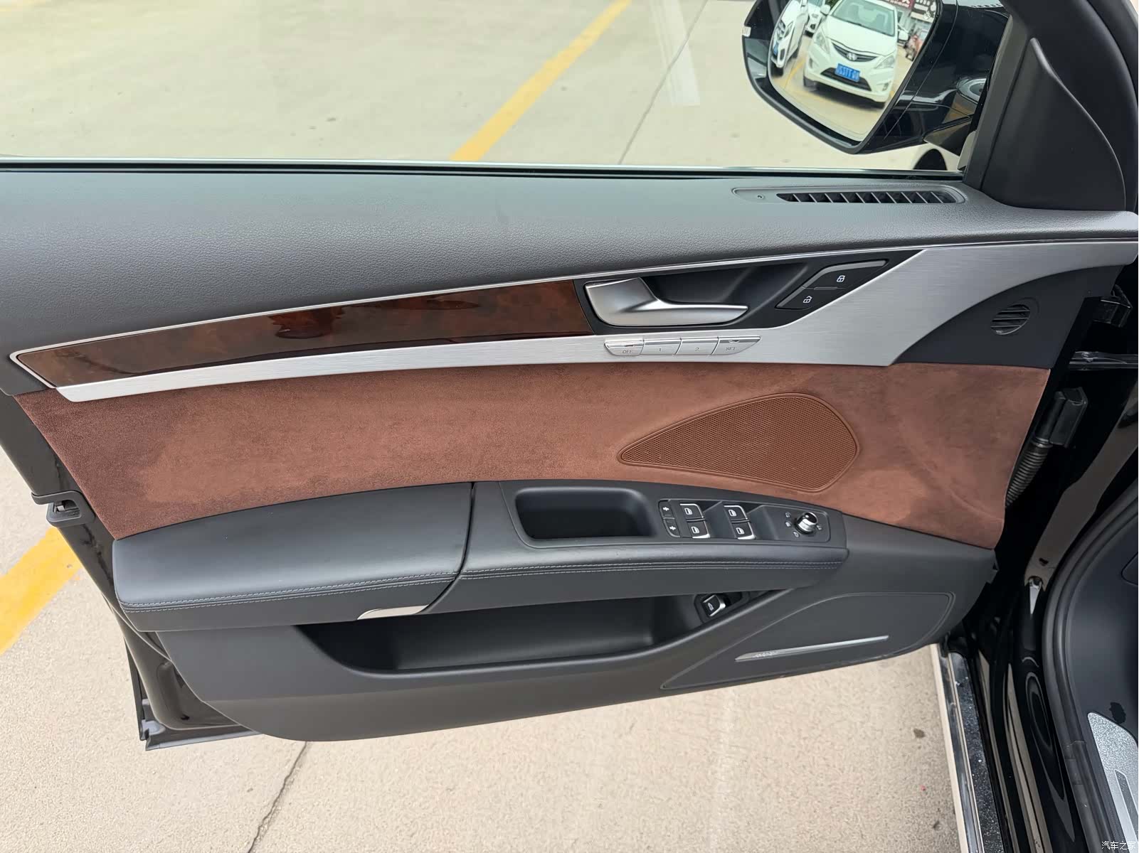 Audi A8L, 2017 13