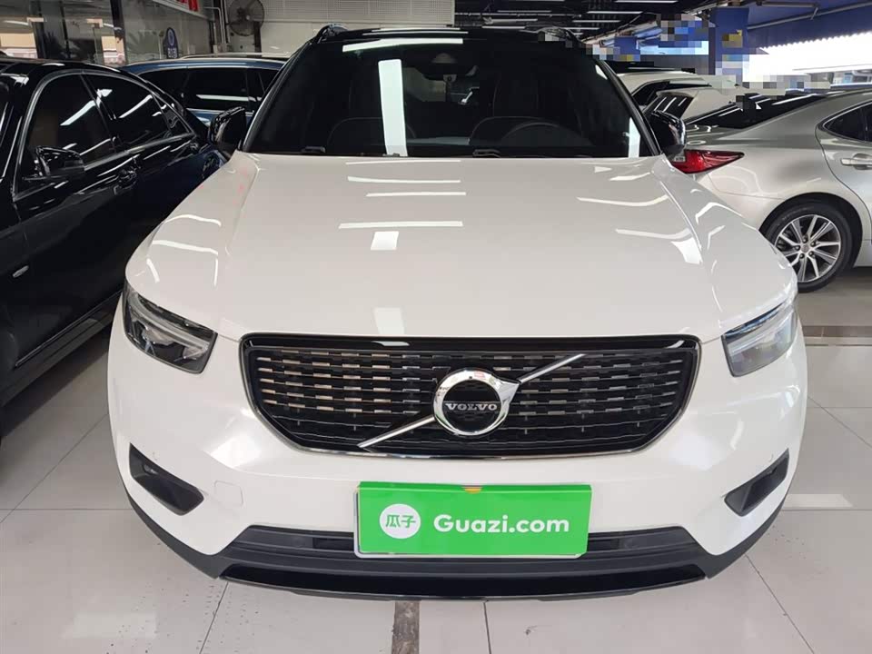 Volvo XC40