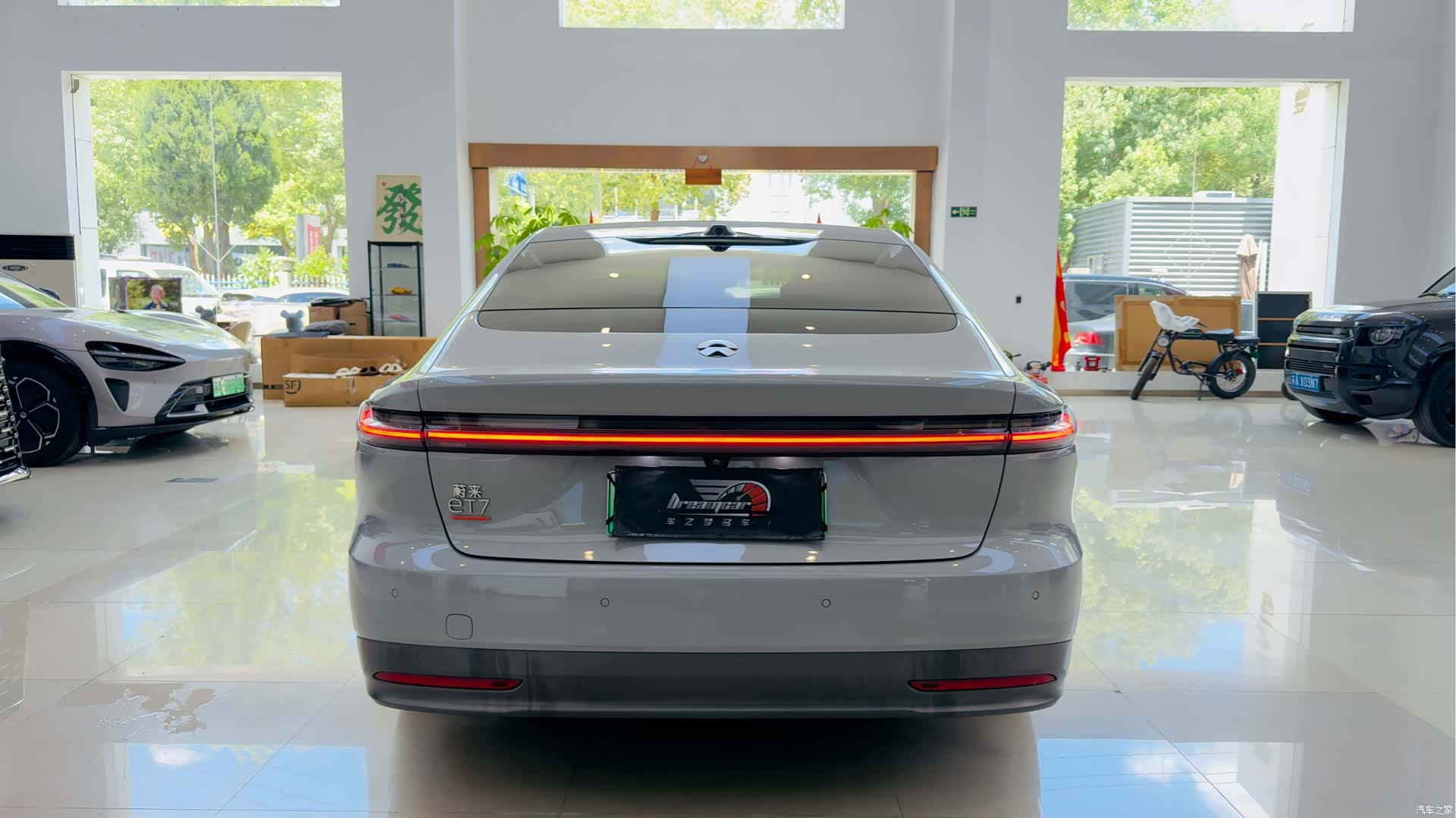 NIO ET7, 2023 6