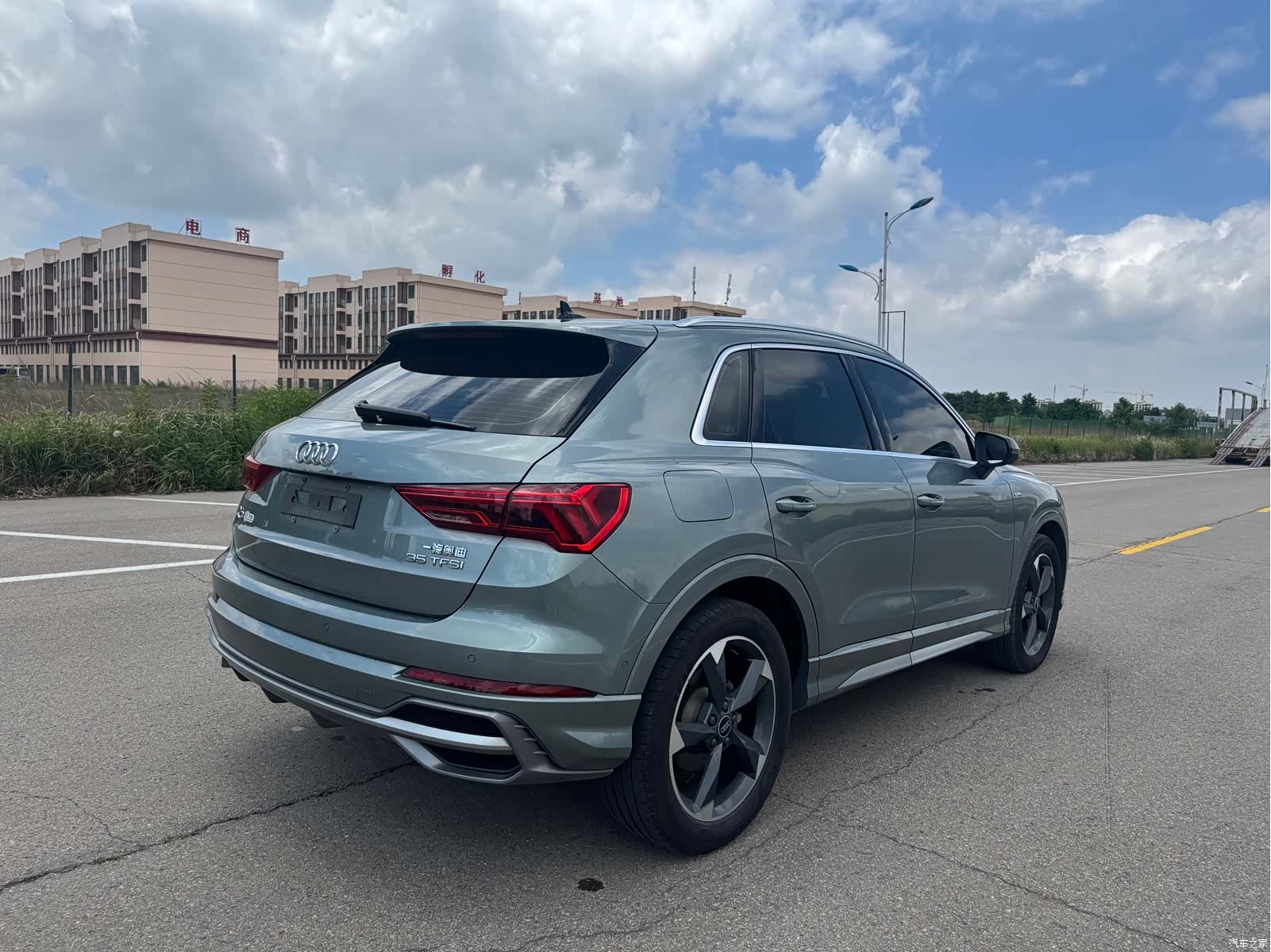 Audi Q3, 2023 18