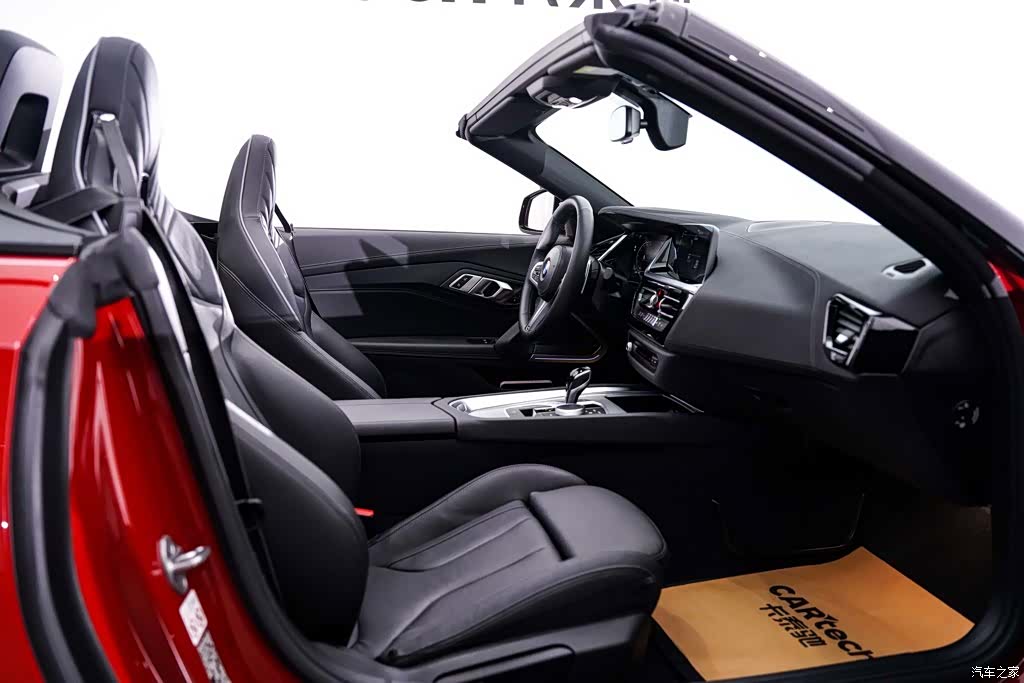 BMW Z4, 2022 21