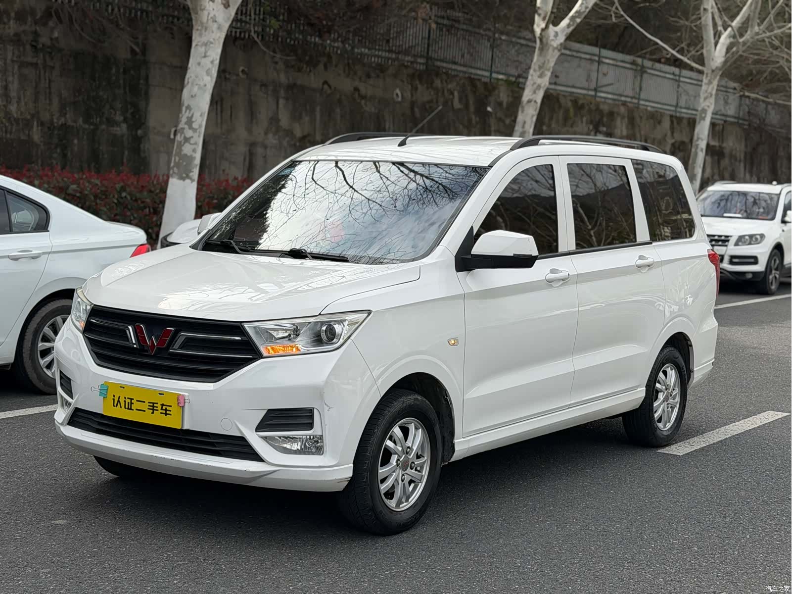 Wuling Hongguang, 2019 1
