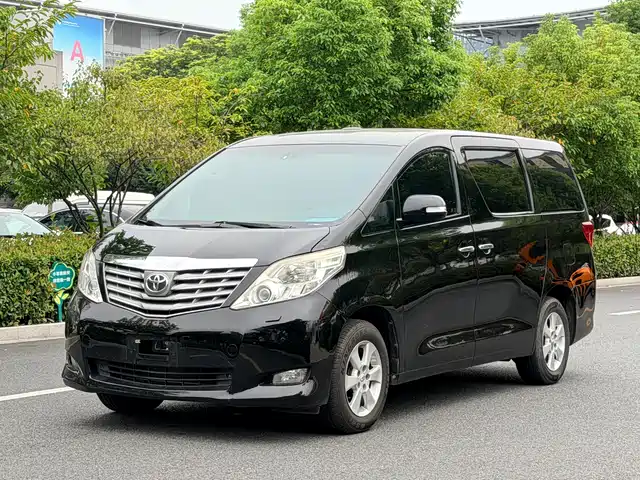 Toyota Alphard 2011 — купить из Китая под заказ