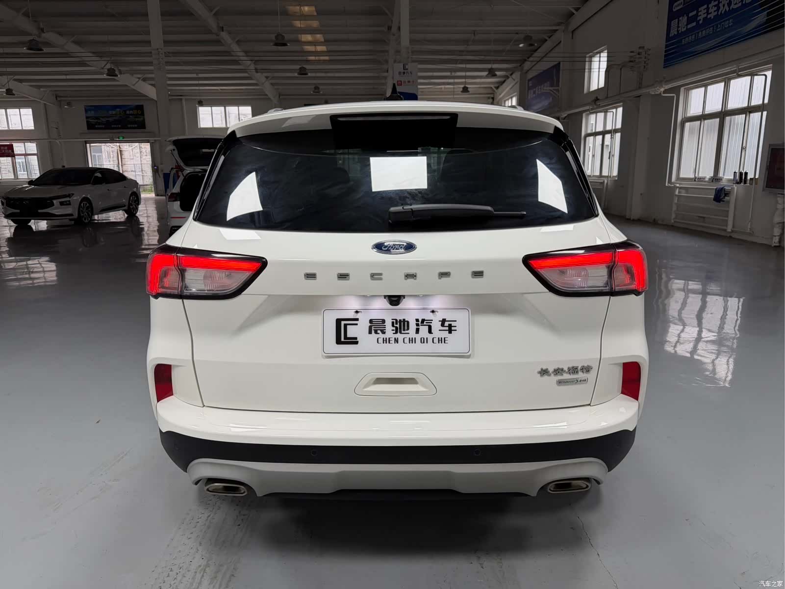 Ford Escape, 2023 все фото
