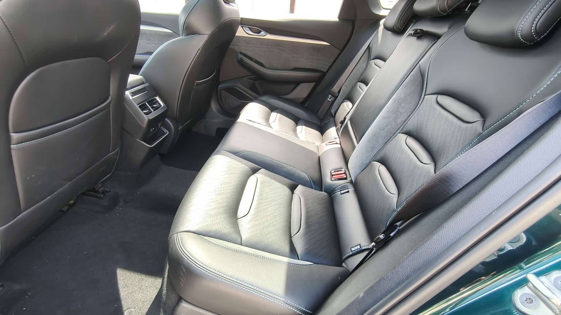 Geely Preface, 2022 6