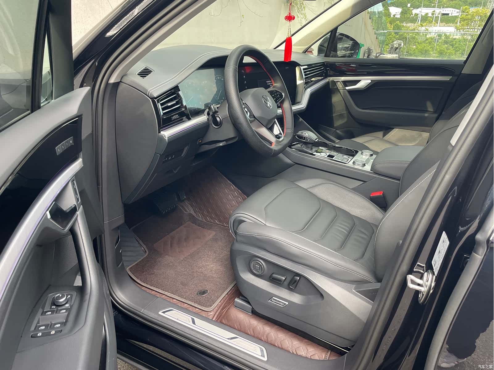 Volkswagen Touareg, 2021 8