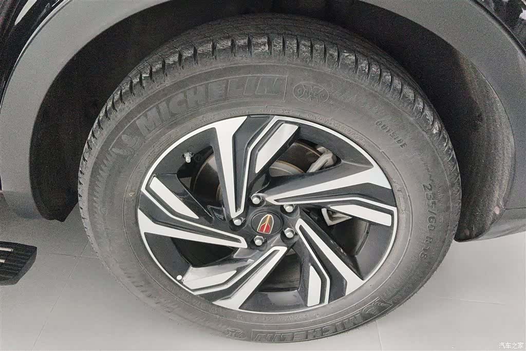 Hongqi HS5, 2022 все фото