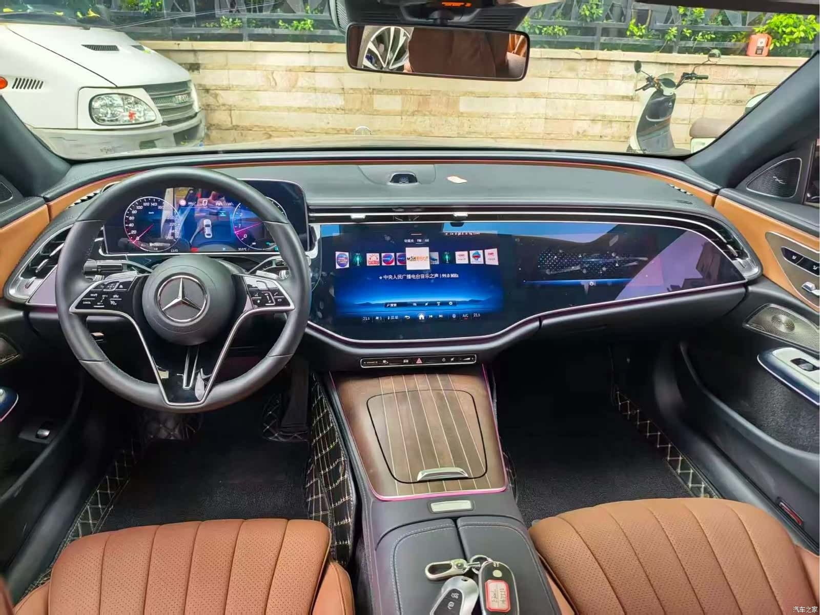 Mercedes-Benz E-Class, 2024 все фото