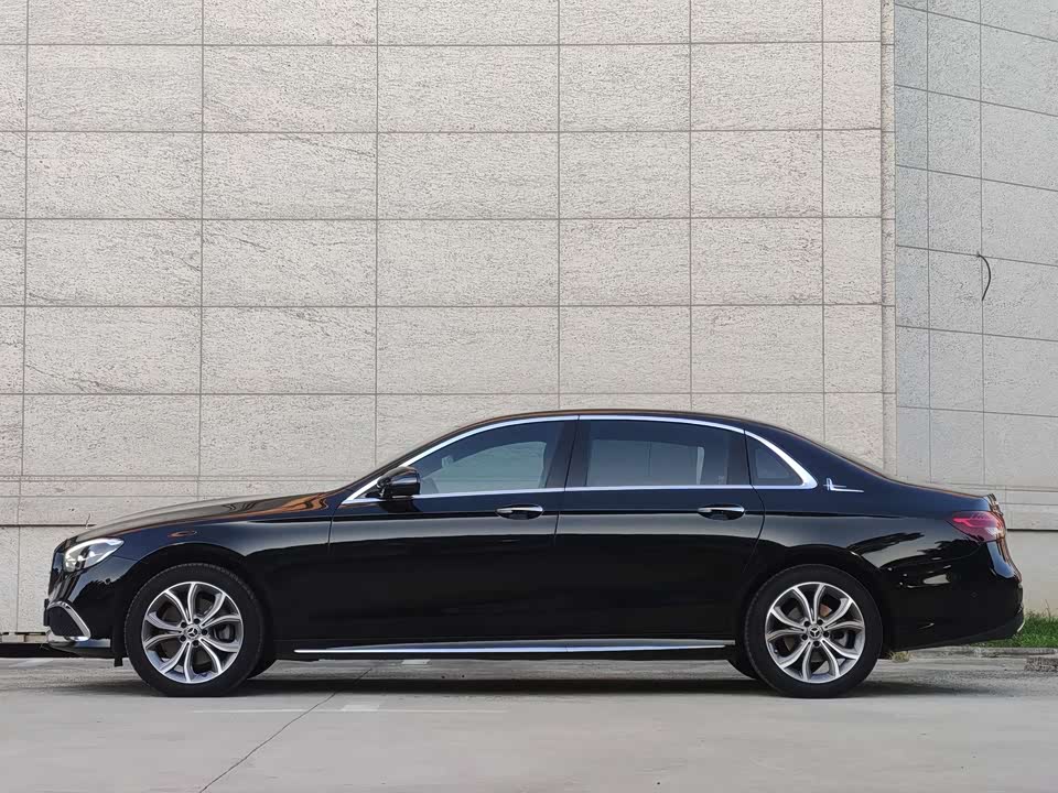 Mercedes-Benz E-class Mercedes-Benz E-class