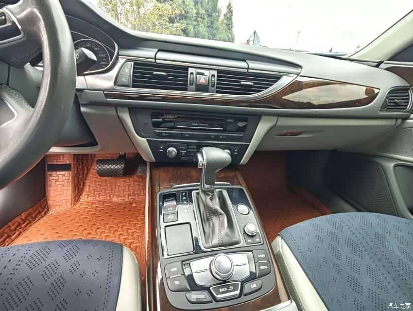 Audi A6L, 2013 10