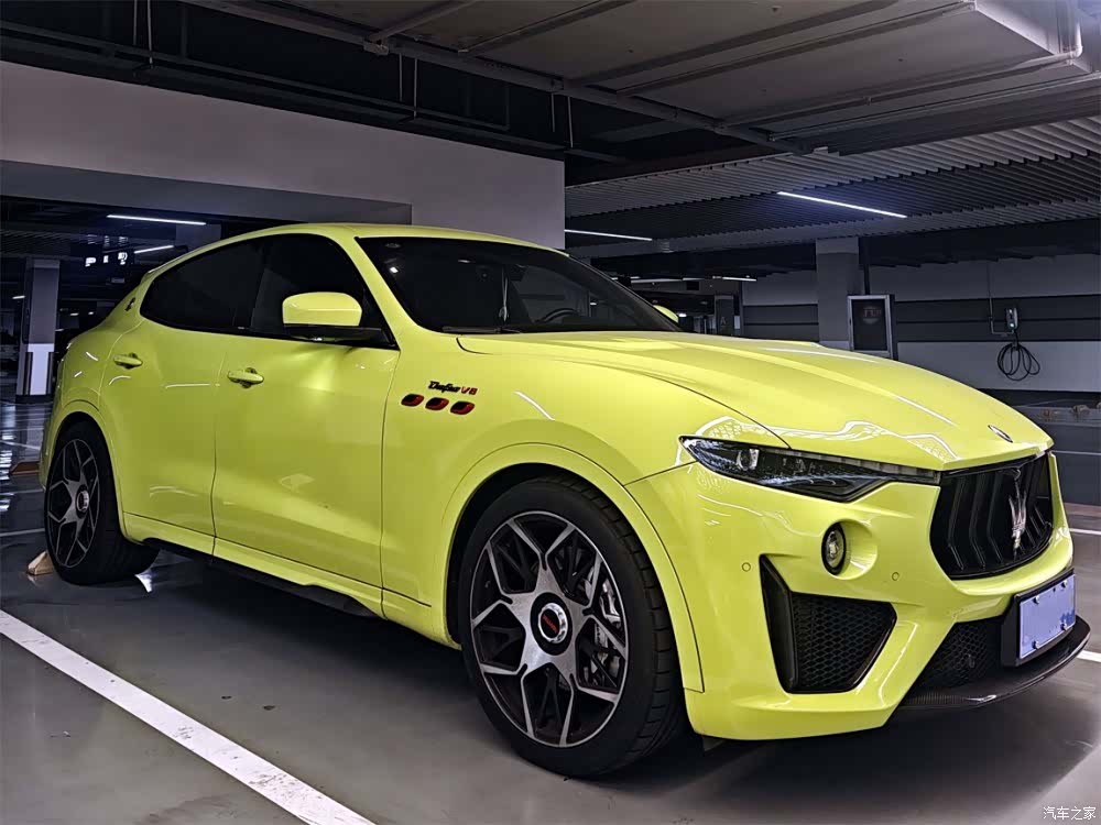 Maserati Levante, 2021 2