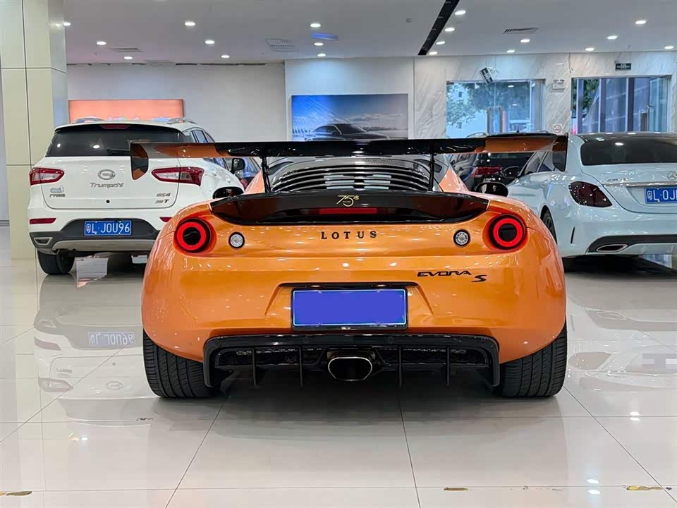 Lotus Evora