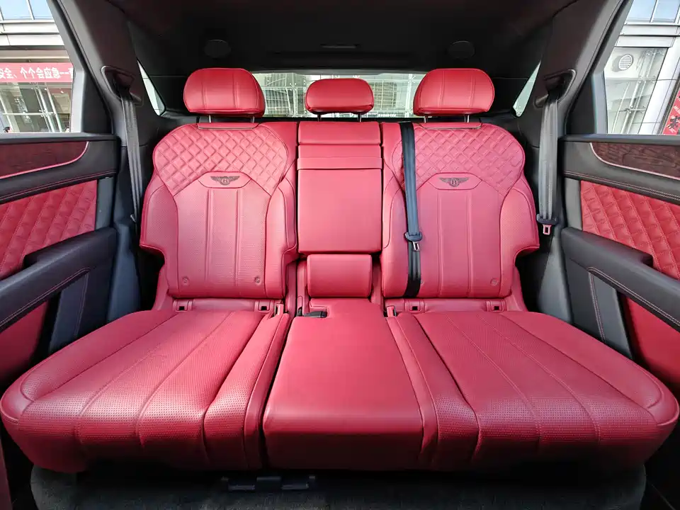 Bentley Tim Yue Bentley Tim Yue