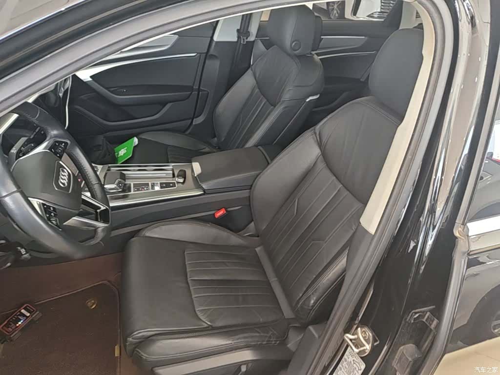 Audi A6L, 2020 15