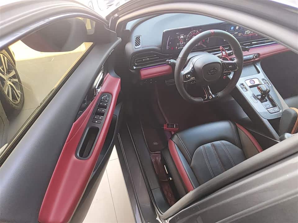 Trumpchi Shadow Leopard