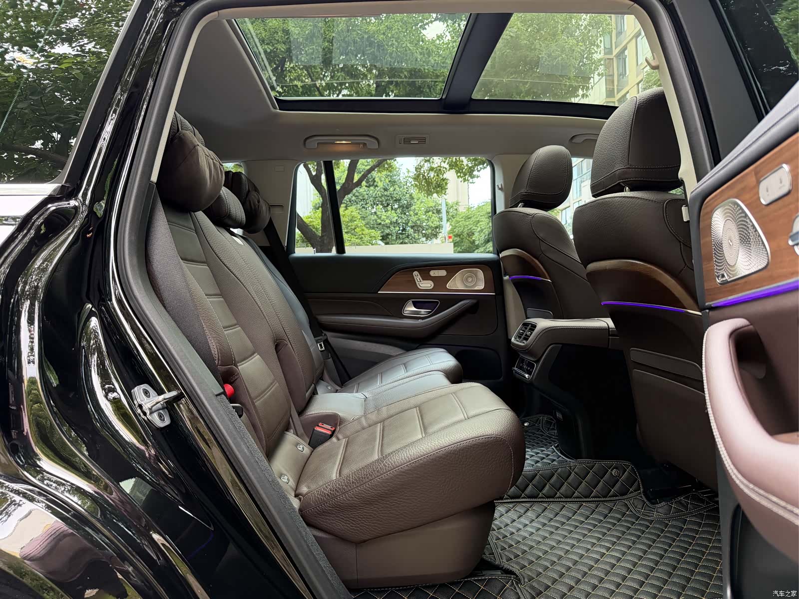 Mercedes-Benz GLS, 2022 10