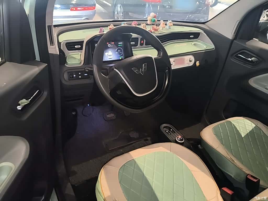Wuling MINIEV, 2022 10