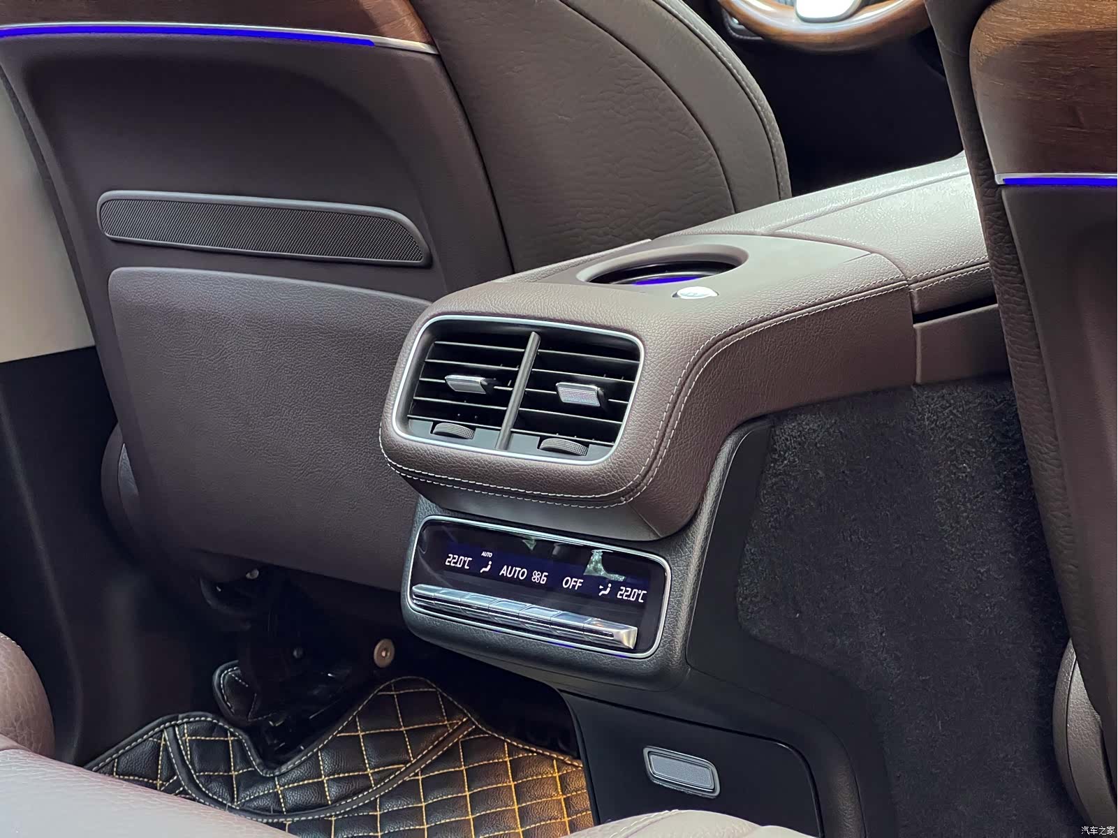Mercedes-Benz GLS, 2022 22
