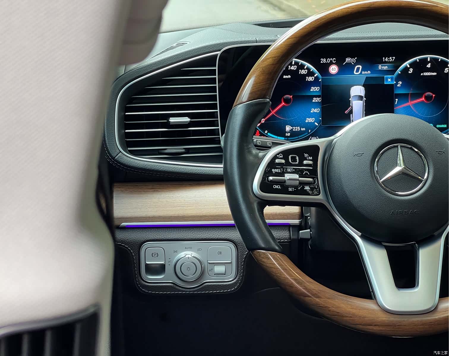 Mercedes-Benz GLS, 2022 23