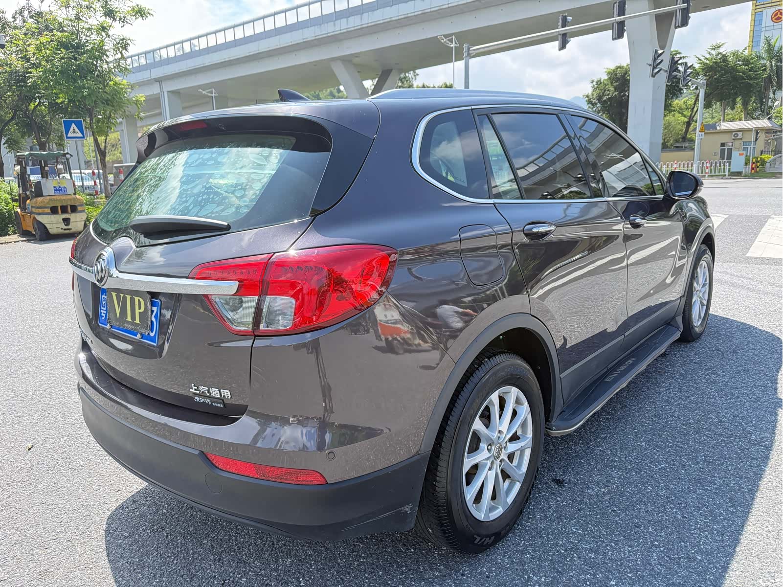 Buick Envision Plus, 2016 все фото